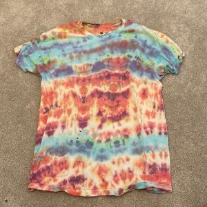 tie dye t shirt